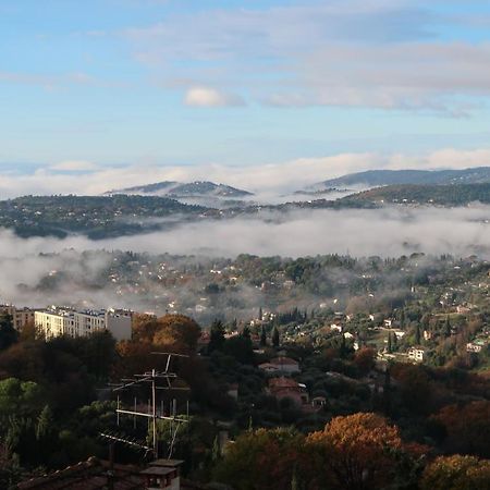 Appartement Spacieux Et Chaleureux A Grasse Luaran gambar
