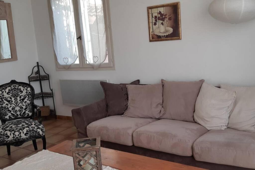 Appartement Spacieux Et Chaleureux A Grasse Luaran gambar